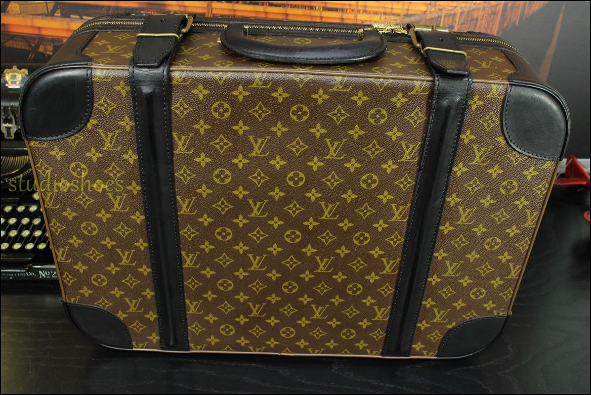 Lv Carry On Duffle Bags For Men